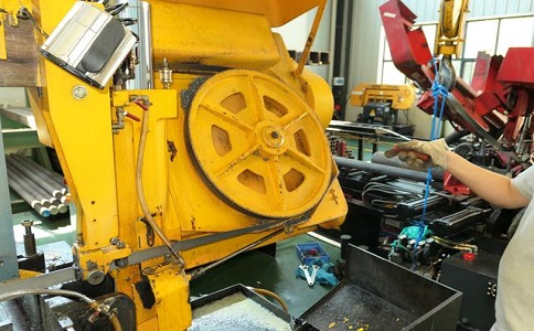 怀集金属带锯床的日常使用和保养注意事项！